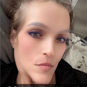 Meet your Posher, Therese